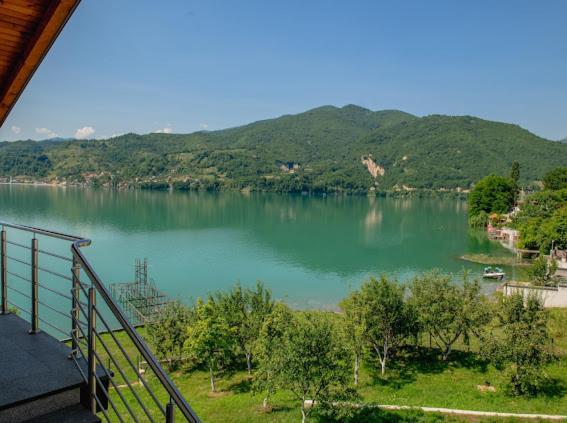Apartmani Jezero Konjic Ngoại thất bức ảnh
